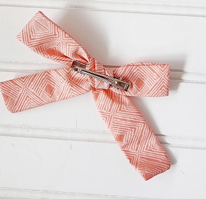 Classic Bow Clip - Coral Diamonds