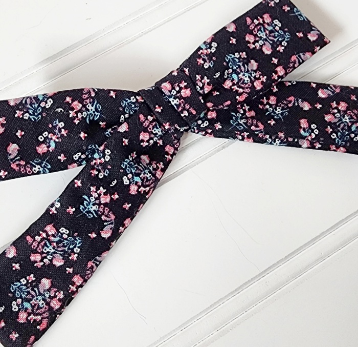 Classic Bow Clip - Floral on Black