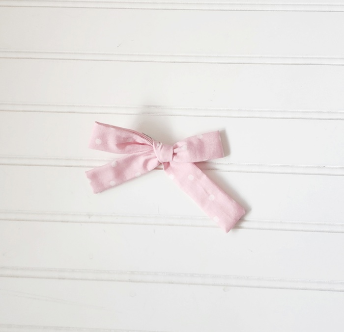 Classic Bow Clip - Dots on Pink