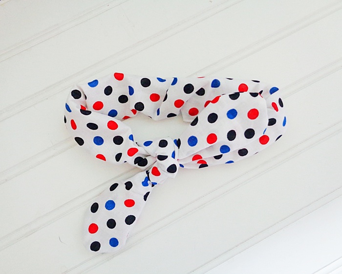 Knotted Elastic Headband - Red and Blue Dots