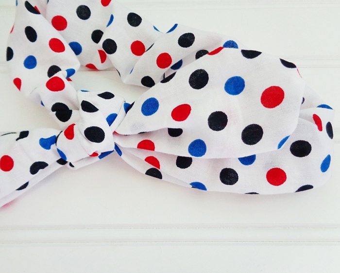 Knotted Elastic Headband - Red and Blue Dots