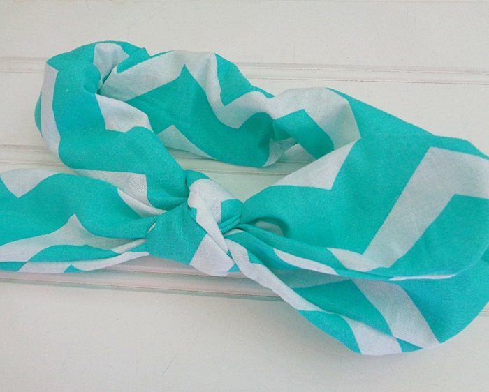 Knotted Elastic Headband - Teal Chevron