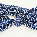  Knotted Elastic Headband - White Triangles on Navy