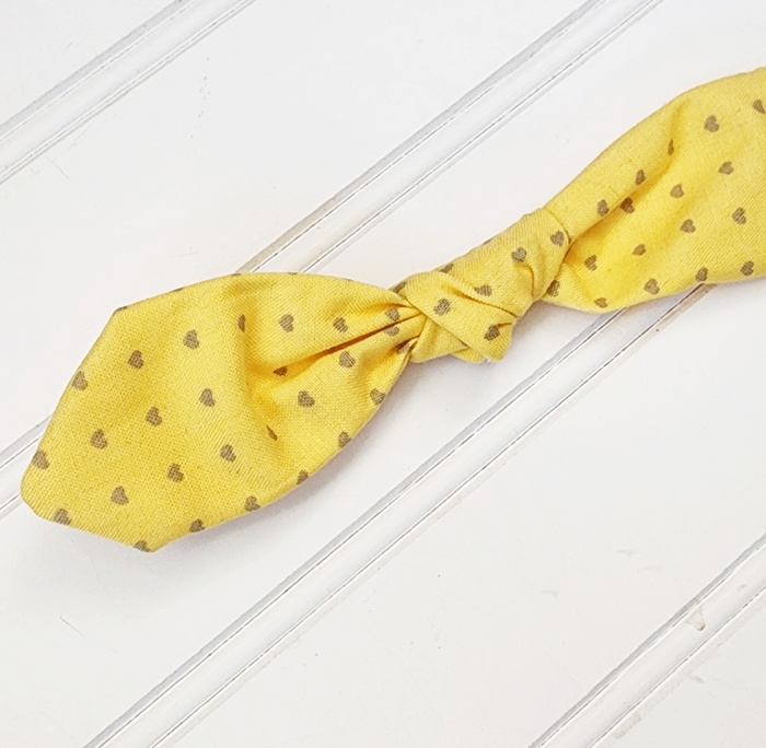 Hair Bow Clip - Gray Hearts on Yellow