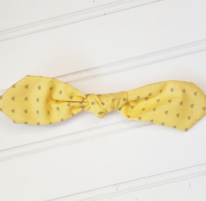Hair Bow Clip - Gray Hearts on Yellow