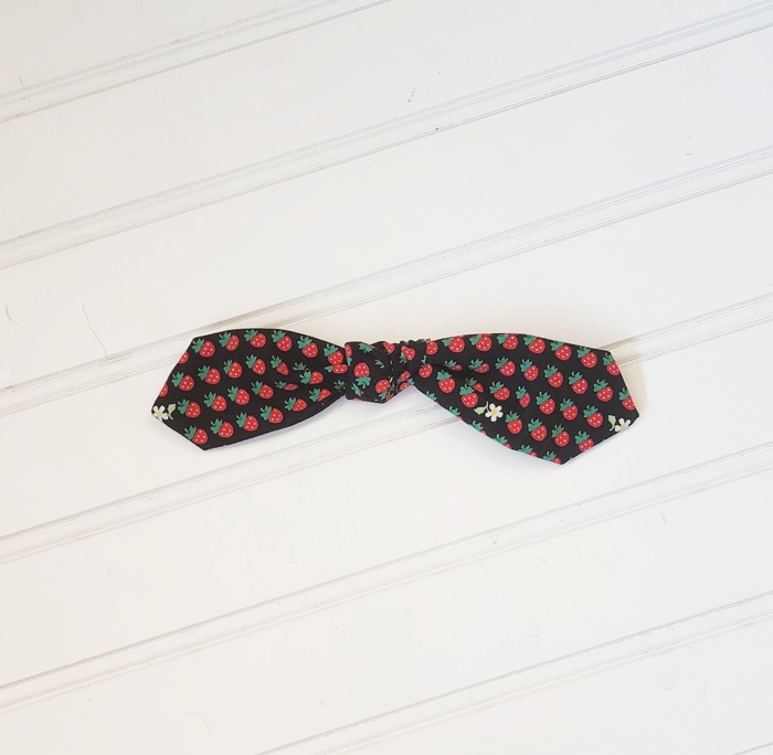Hair Bow Clip - Strawberries on Black