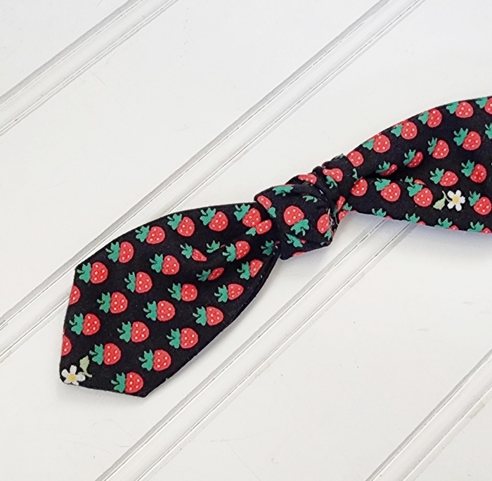 Hair Bow Clip - Strawberries on Black