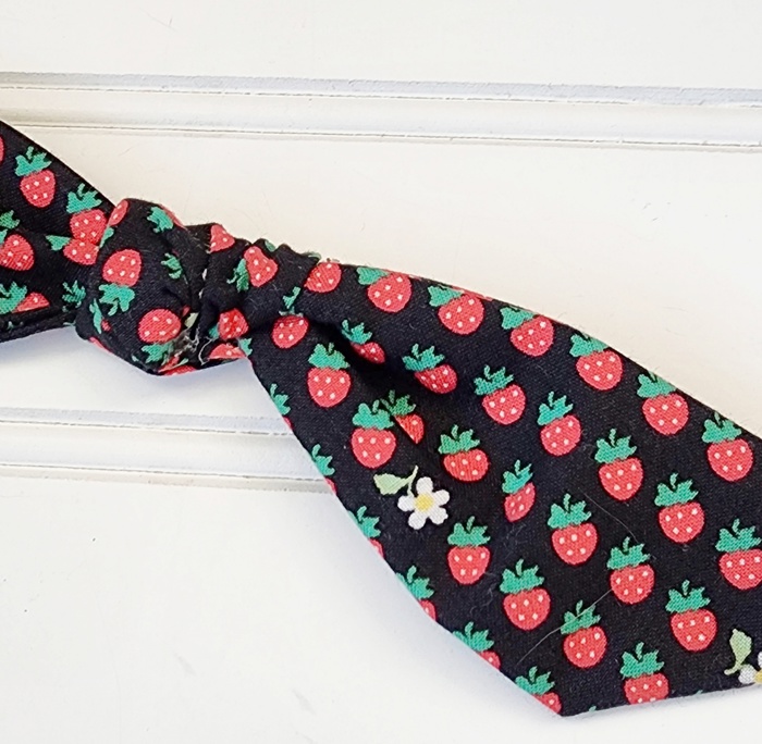Hair Bow Clip - Strawberries on Black