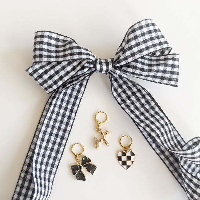 Black Gingham Shoe Lace Charm Set