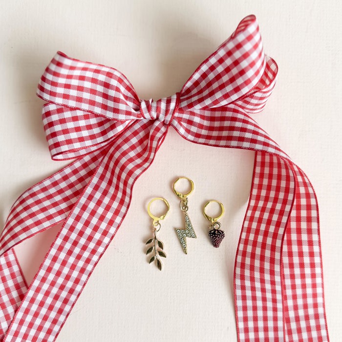 Red Gingham Shoe Lace Charm Set