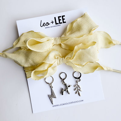 Sneaker Charm Lace Set In Butter Yellow and silver Charms