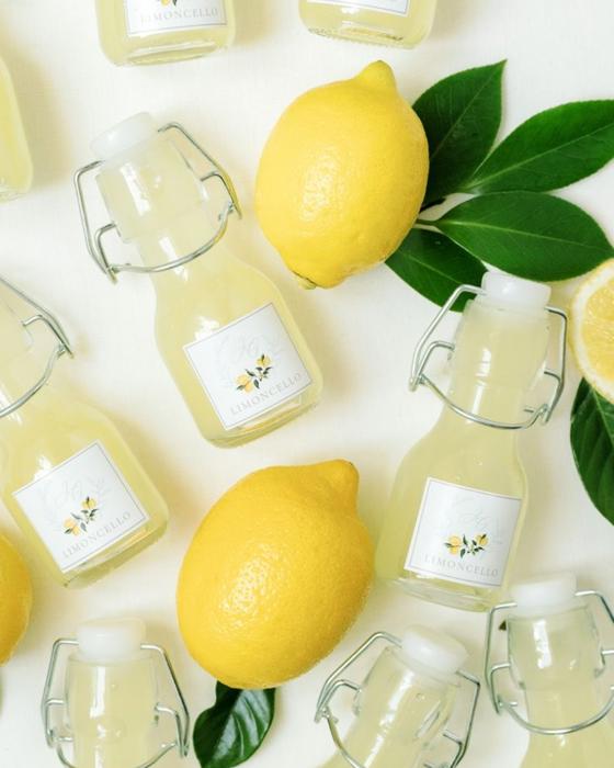 Luxury Soy Candle | Limoncello Creme Scent 4 oz  | Bringing a Piece of Amalfi Coast Into Your Home