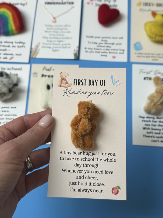 Kindergarten back to school gift for first day of school for prek pocket hug with card and felt Ghost gift for kids
