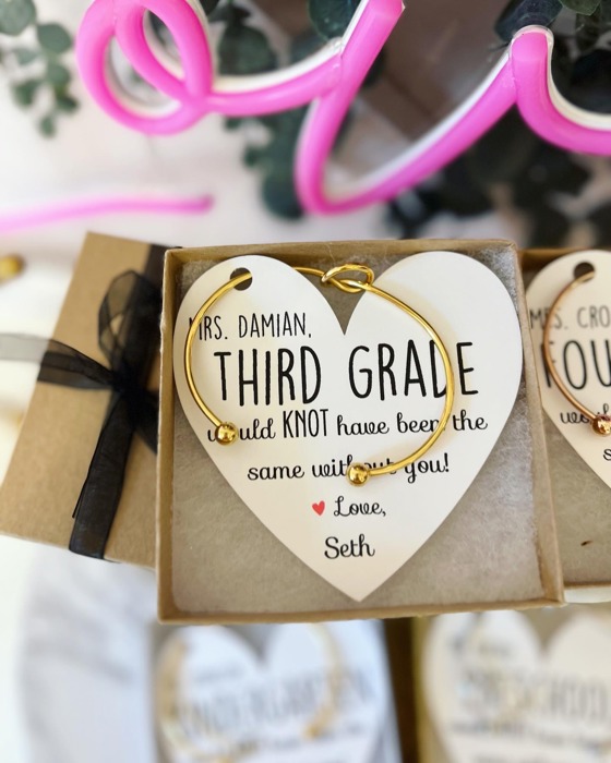 Teacher Appreciation End of Year Teacher Gift Knot Bangle & Heart Card! Teacher thank you! NON-Tarnish!