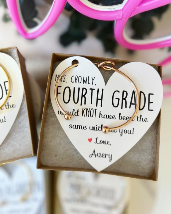 Teacher Appreciation End of Year Teacher Gift Knot Bangle & Heart Card! Teacher thank you! NON-Tarnish!