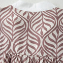  Leaf Whisper Contrast Collar Blouse