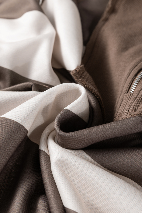 Retro Rib Zip Mockneck Pullover