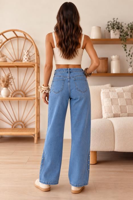 Rivet Line Cuffed Jeans