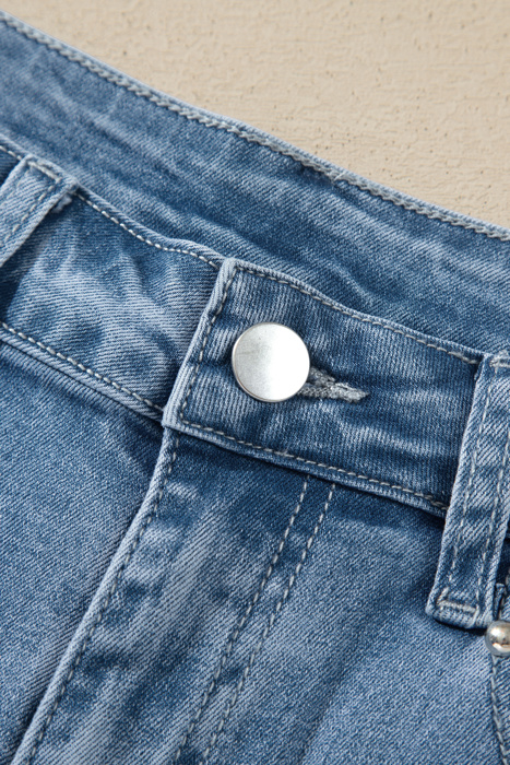 Rivet Line Cuffed Jeans