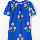  Bloom & Breeze Floral Shift Dress