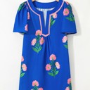  Bloom & Breeze Floral Shift Dress