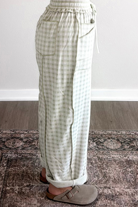 Evergreen Plaid Pocket Pants