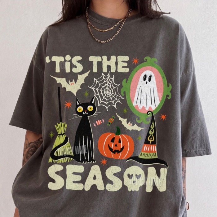Tis the Season Halloween Shirt, Spooky Season Tee, Skeleton Halloween, Cute Ghost Halloween Graphic Tee, Comfort Colors® Fall Shirt