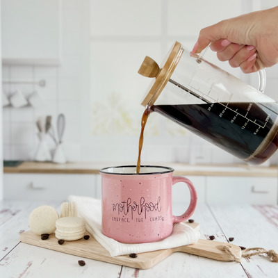 Motherhood Embrace The Chaos | Ceramic Coffee Mug | 15 oz | Dishwasher and Microwave Safe