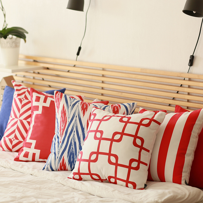 Decorative Geometric Single Throw Pillow Cover 18" in. x 18" in. Square for Couch, Bedding