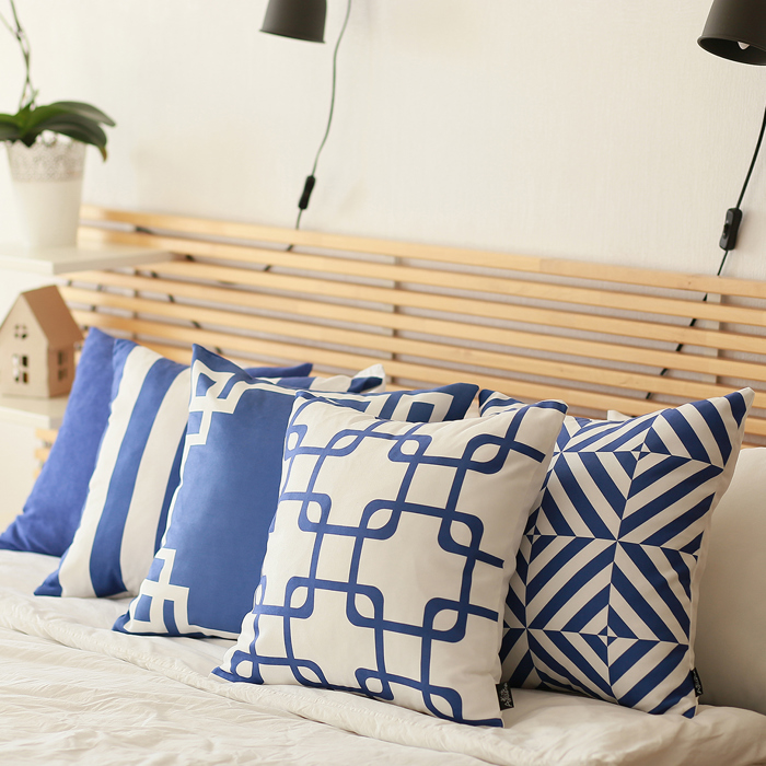 Decorative Geometric Stripe Throw Pillow Cover 18" in. x 18" in. Square for Couch, Bedding