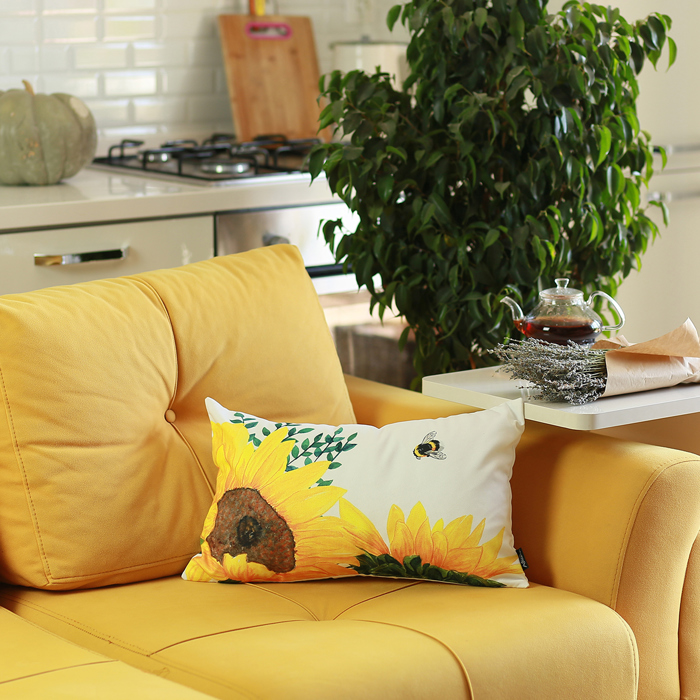 Decorative Fall Thanksgiving Throw Pillow Cover Sunflowers 18" x 18" Lumbar & Square for Couch, Bedding