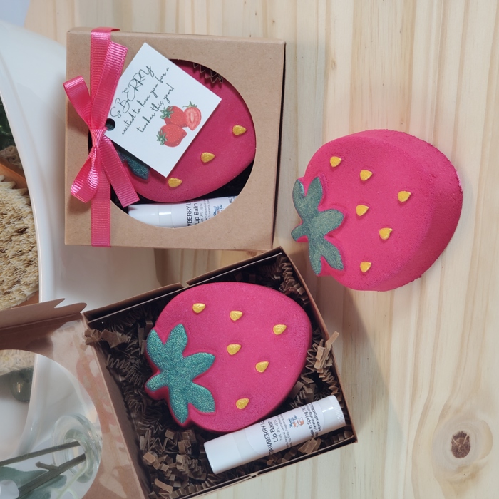 Back to School Teacher Themed Gift Set's l Bath bomb and Lip Balm l Thoughtful Gift l Teacher Gift l Back to School