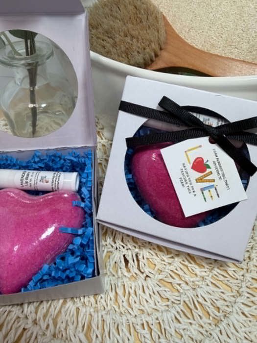Back to School Teacher Themed Gift Set's l Bath bomb and Lip Balm l Thoughtful Gift l Teacher Gift l Back to School