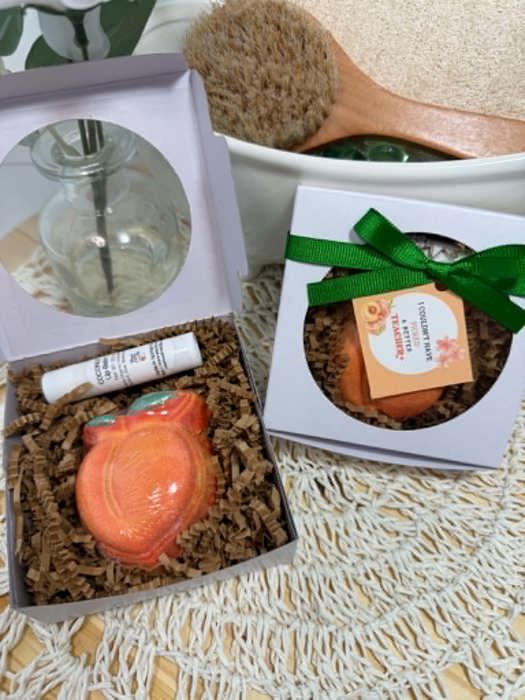 Back to School Teacher Themed Gift Set's l Bath bomb and Lip Balm l Thoughtful Gift l Teacher Gift l Back to School