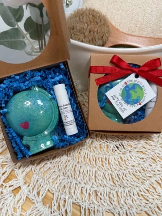 Back to School Teacher Themed Gift Set's l Bath bomb and Lip Balm l Thoughtful Gift l Teacher Gift l Back to School