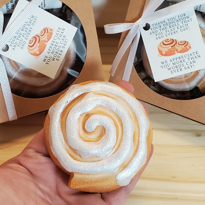 Thank you for your dedication gift - Cinnamon Roll Gift Set - Bath Bomb with Lip Balm - Teacher Gift - Employee Gift - Coworker Gift - Friend Gift - Thankful Gift - Gift Set - Bath Bomb - Lip Balm