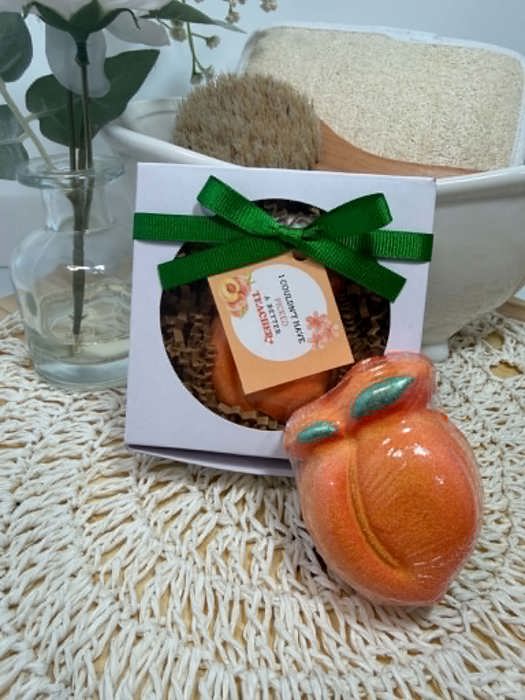 Back to School Teacher Themed Gift Set's l Bath bomb and Lip Balm l Thoughtful Gift l Teacher Gift l Back to School
