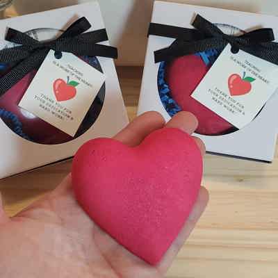 Thank you gift - Heart Gift Set - Bath Bomb with Lip Balm - Teacher Gift - Thankful Gift - Thank You Gift - Gift Set - Bath Bomb - Lip Balm