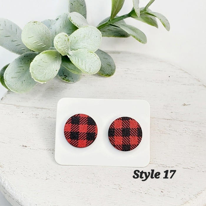 Christmas Wood Studs | 24 Styles