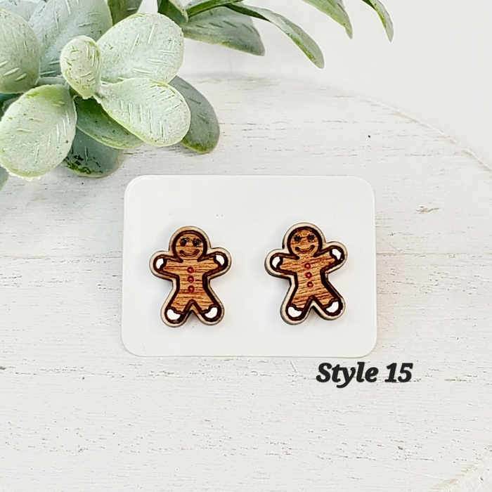 Christmas Wood Studs | 24 Styles