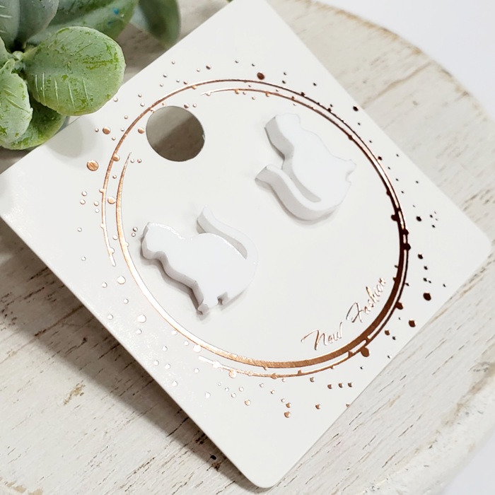 White Cat Studs
