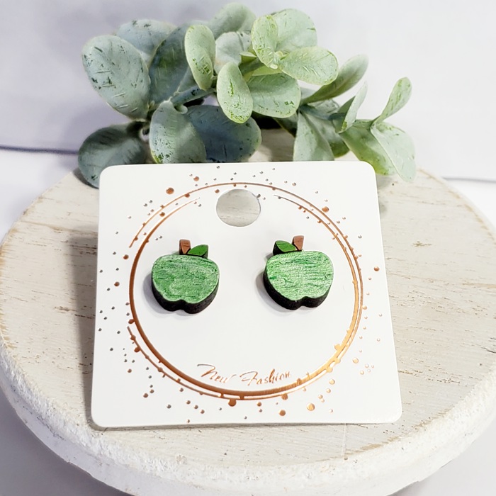 Fall Studs | 25 Styles