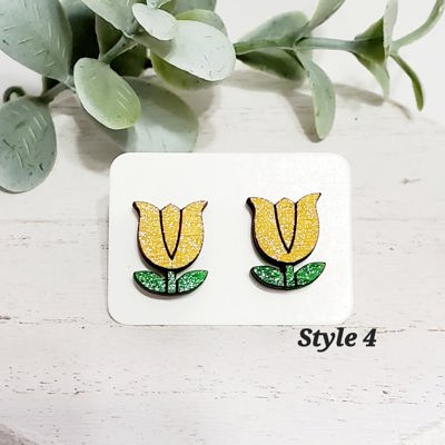 Tulip Yellow Wood Studs