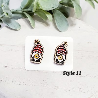 Gnome Flower Gardening Studs