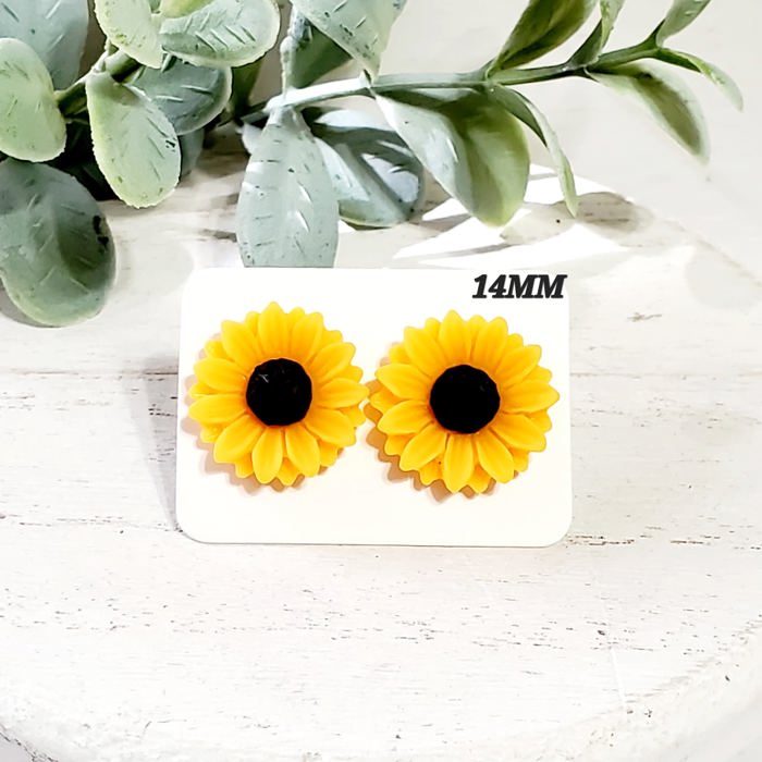 14MM Sunflower Acrylic Studs
