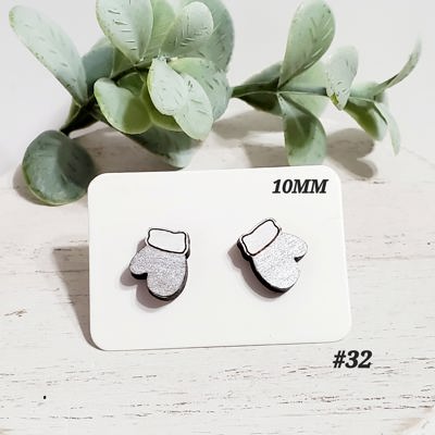 Hand Painted Wood Mitten Studs
