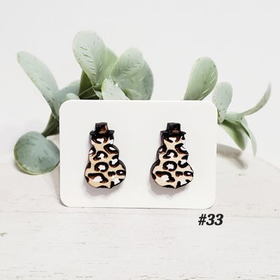 Hand Painted Wood Cheetah Snowman Studs