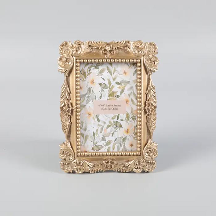 4" x 6" Ornate Gold Polyresin Picture Frame