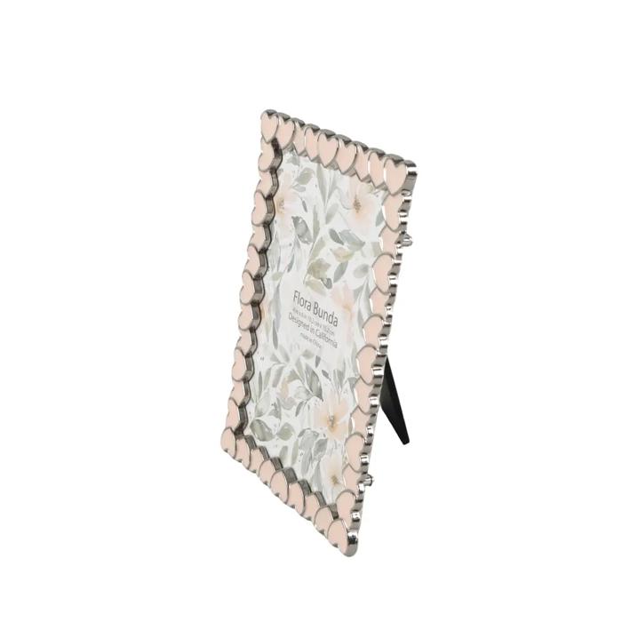 4x6 White Heart Zinc Alloy Frame