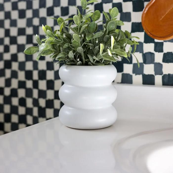 Tealeaf in 4.75" Ceramic